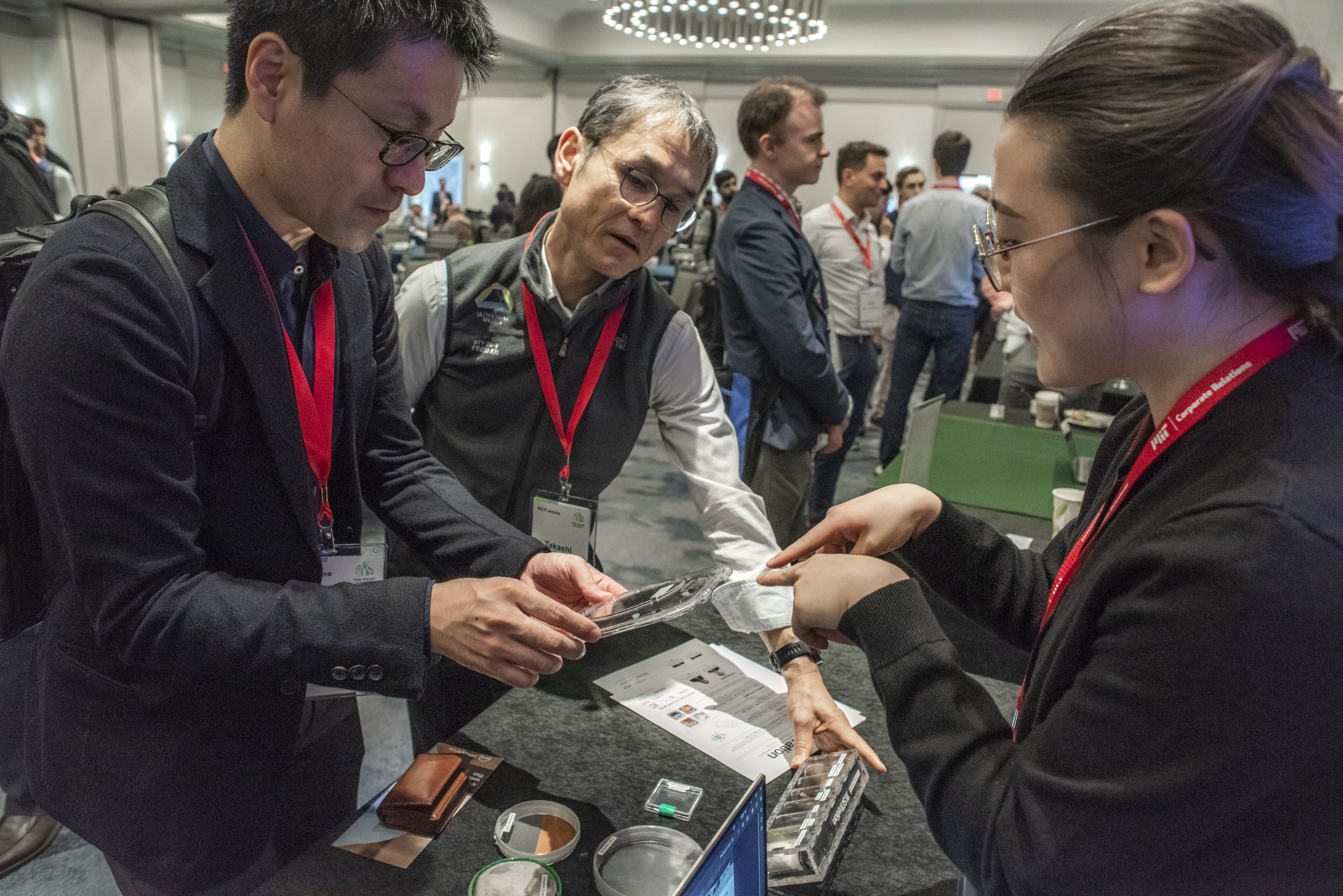 Heeyun Choi Kim, materials engineer at SiTration, a member of START.nano, shares the company’s materials filtration technology with attendees at the Nano Summit startup showcase.