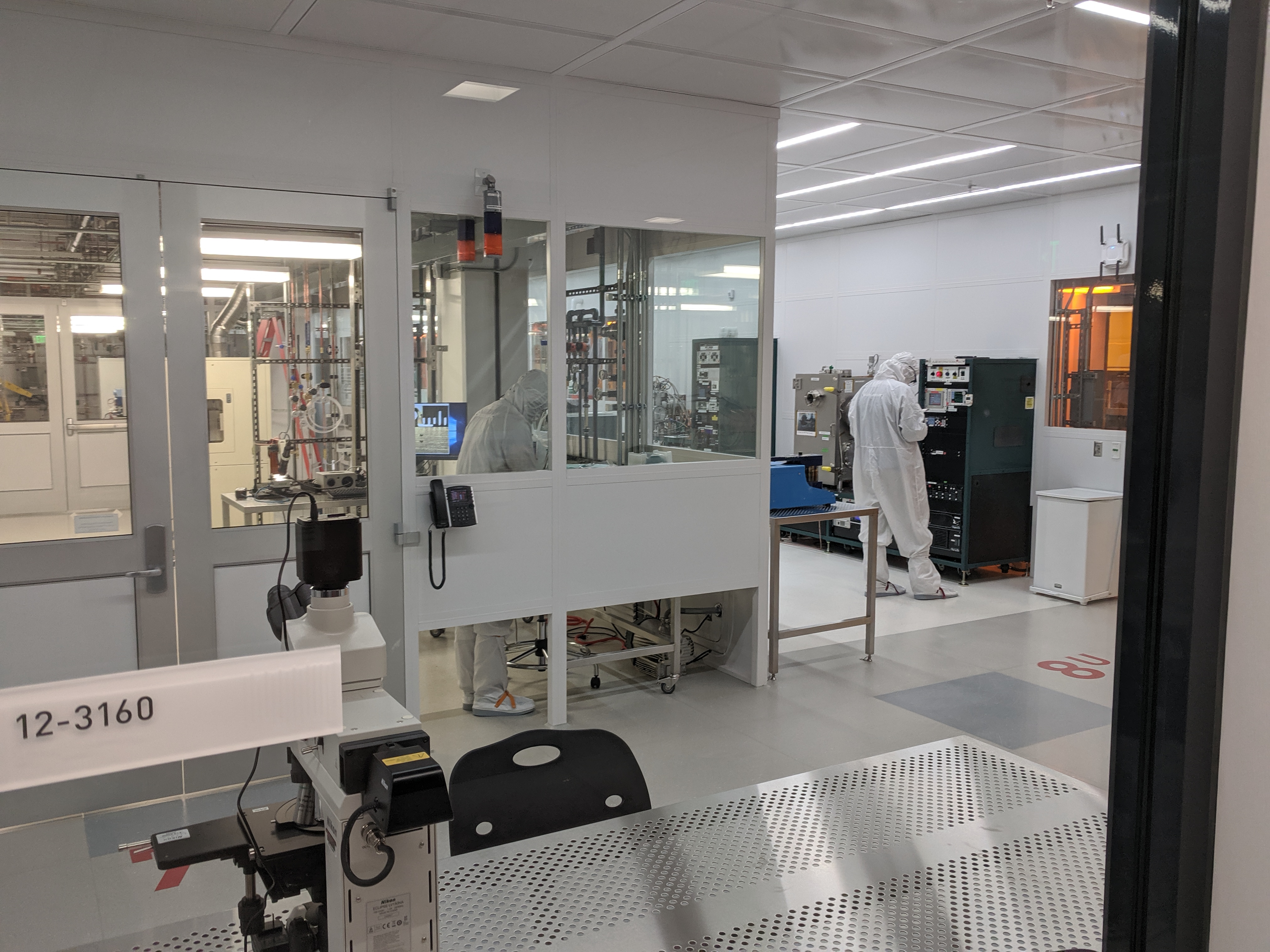 a view into the cleanroom